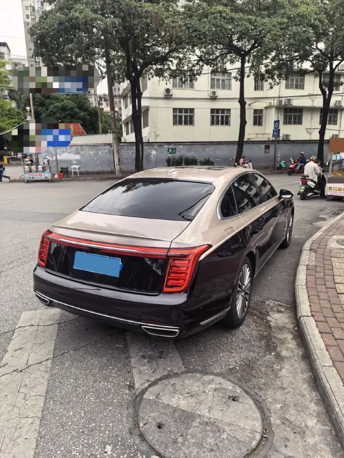 2020 HongQi H9 2.0T 252HP L4 7DCT,autocango,china used car exporter,china ev exporter,chinese used car exporter,chinese used ev exporter