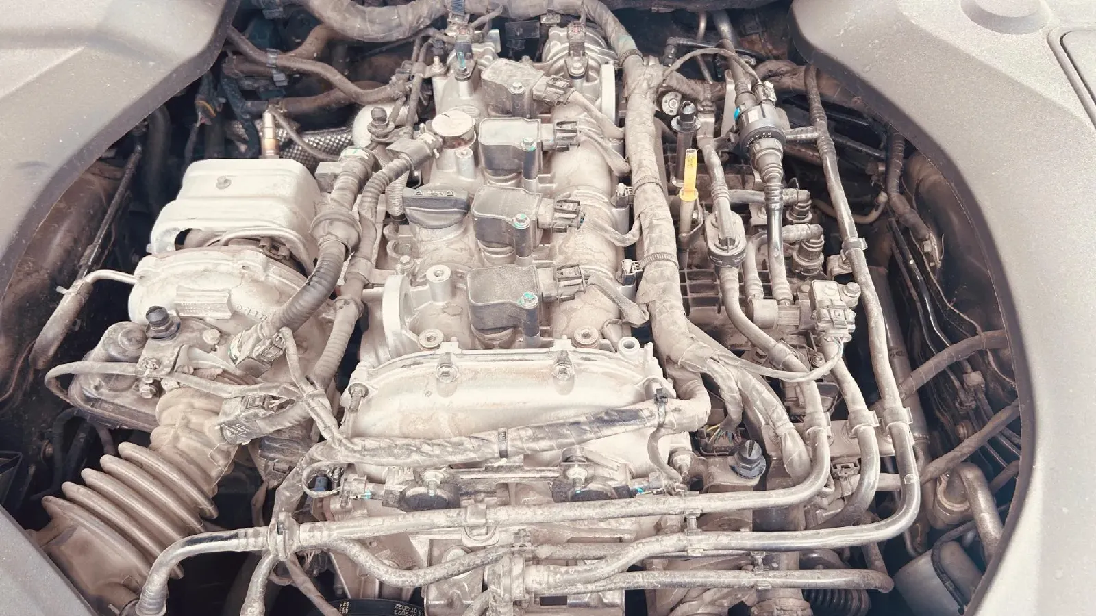 2020 HongQi H9 2.0T 252HP L4 7DCT,autocango,china used car exporter,china ev exporter,chinese used car exporter,chinese used ev exporter