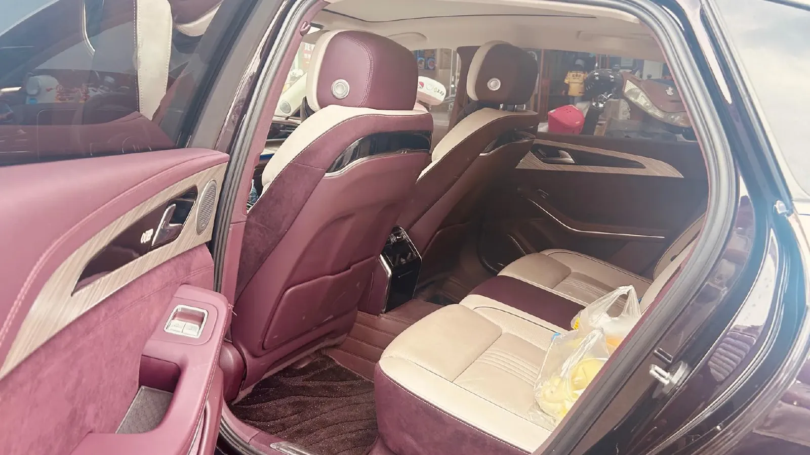 2020 HongQi H9 2.0T 252HP L4 7DCT,autocango,china used car exporter,china ev exporter,chinese used car exporter,chinese used ev exporter