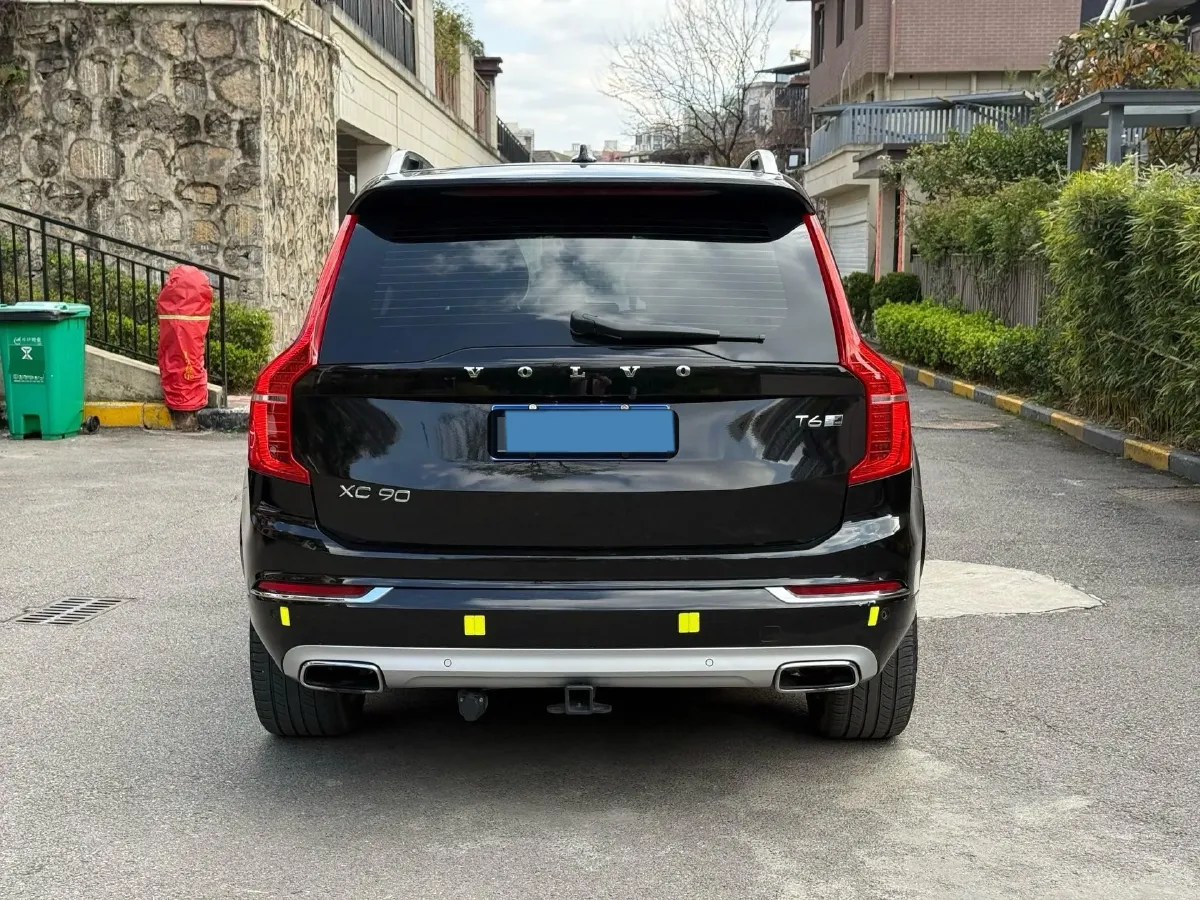 2018 Volvo XC90 2.0T 320HP L4 8AT,autocango,china used car exporter,china ev exporter,chinese used car exporter,chinese used ev exporter