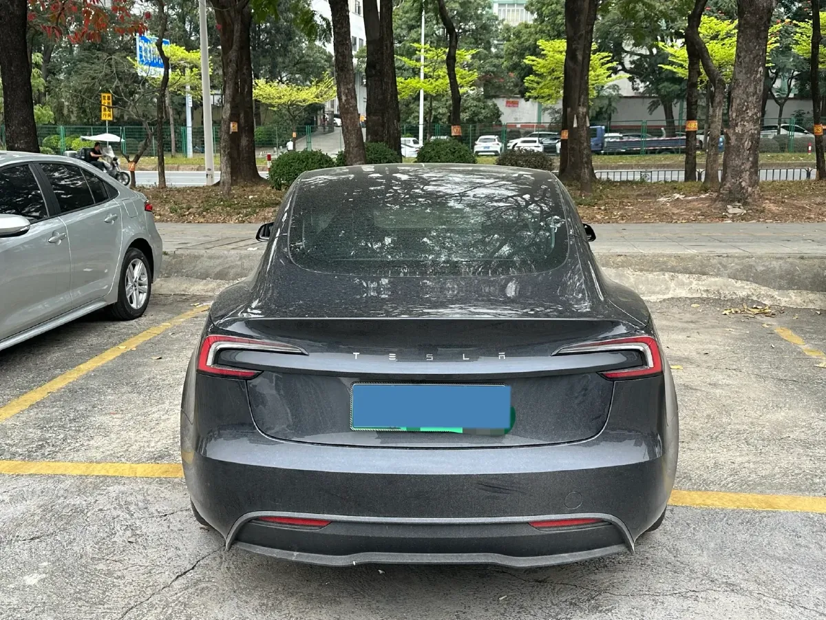 2025 Tesla Model 3 BEV 62.5KWH,autocango,china used car exporter,china ev exporter,chinese used car exporter,chinese used ev exporter