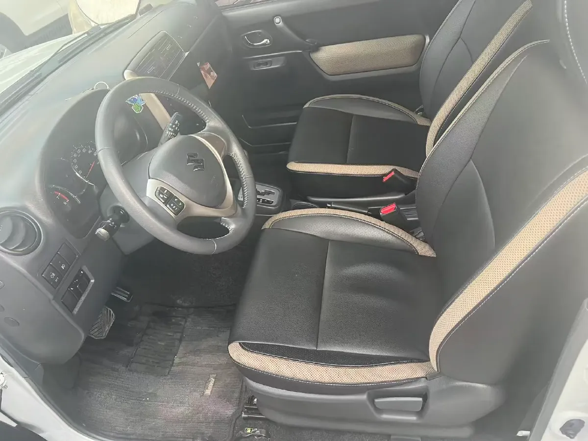 2015 Suzuki Jimny 1.3L 85HP L4 4AT,autocango,china used car exporter,china ev exporter,chinese used car exporter,chinese used ev exporter