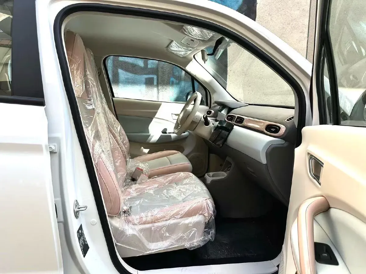 2025 Leapmotor T03 BEV 31.9KWH,autocango,china used car exporter,china ev exporter,chinese used car exporter,chinese used ev exporter