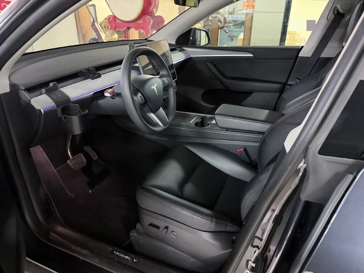 2024 Iveco OuSheng BEV 77.28KWH,autocango,china used car exporter,china ev exporter,chinese used car exporter,chinese used ev exporter