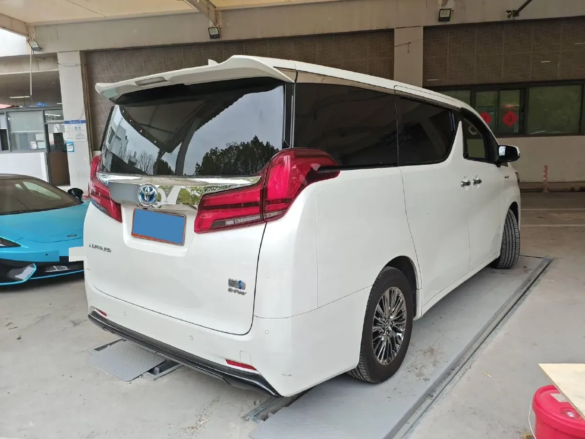 2021 Toyota Alphard 2.5L 117HP L4 E-CVT Hybrid,autocango,china used car exporter,china ev exporter,chinese used car exporter,chinese used ev exporter