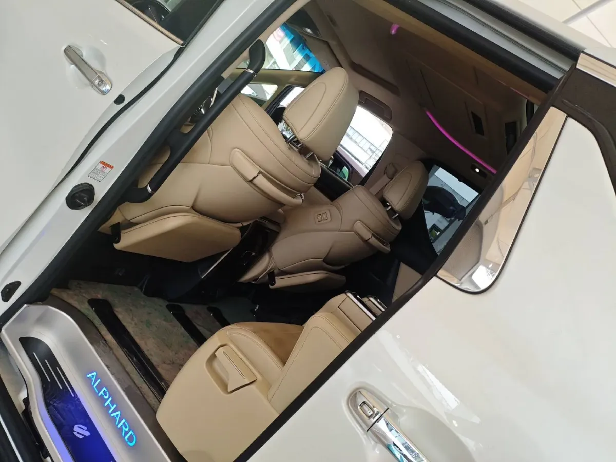 2021 Toyota Alphard 2.5L 117HP L4 E-CVT Hybrid,autocango,china used car exporter,china ev exporter,chinese used car exporter,chinese used ev exporter
