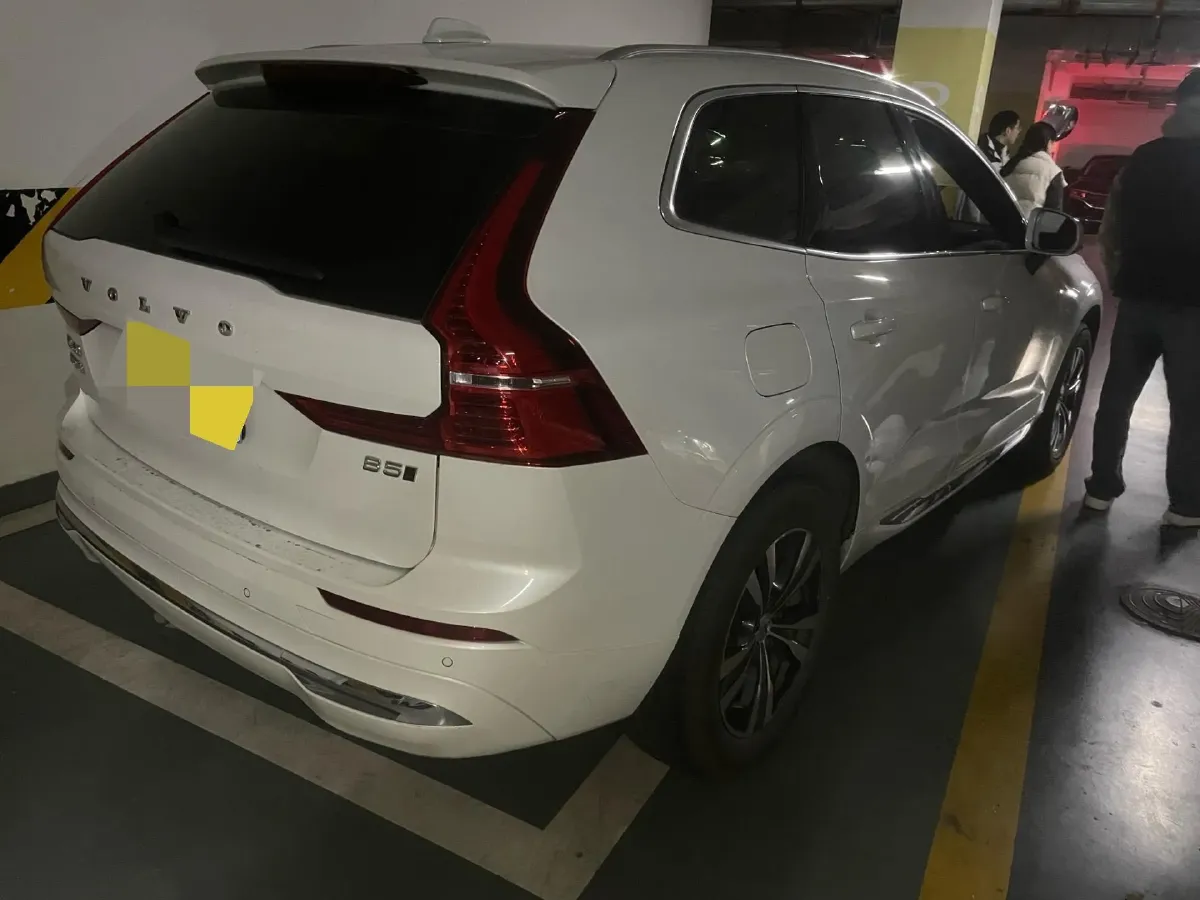 2024 Volvo XC60 2.0T 250HP L4 8AT,autocango,china used car exporter,china ev exporter,chinese used car exporter,chinese used ev exporter