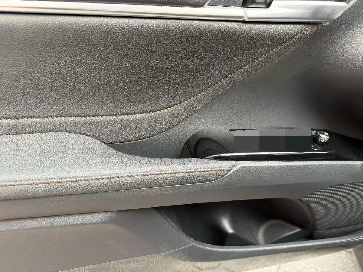 2018 Toyota Camry 2.0L 169HP L4 6AT,autocango,china used car exporter,china ev exporter,chinese used car exporter,chinese used ev exporter