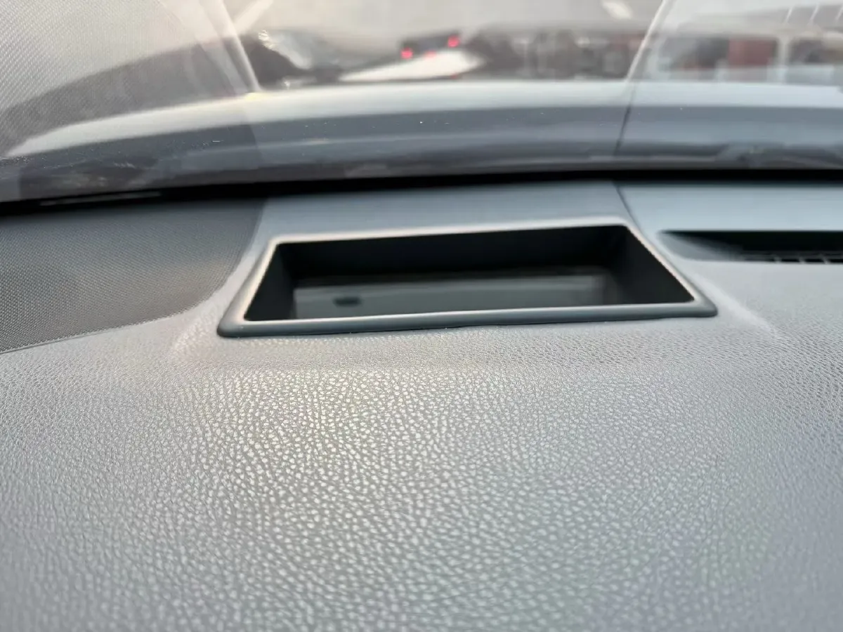 2018 Toyota Camry 2.0L 169HP L4 6AT,autocango,china used car exporter,china ev exporter,chinese used car exporter,chinese used ev exporter