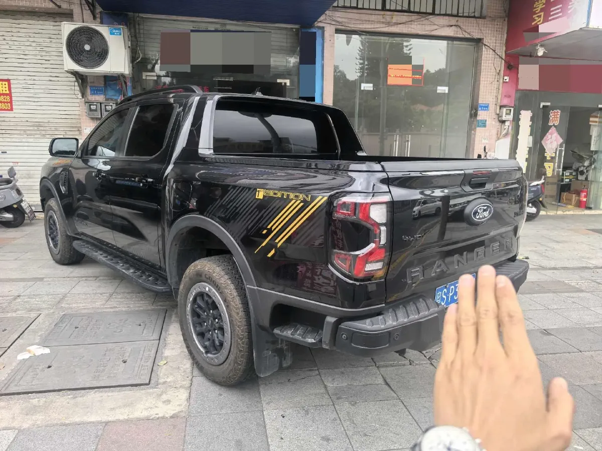 2023 Ford Ranger 2.3T 258HP L4 8AT,autocango,china used car exporter,china ev exporter,chinese used car exporter,chinese used ev exporter