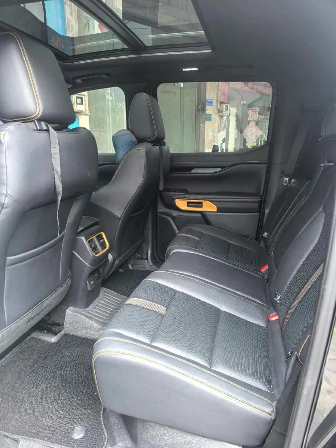 2023 Ford Ranger 2.3T 258HP L4 8AT,autocango,china used car exporter,china ev exporter,chinese used car exporter,chinese used ev exporter