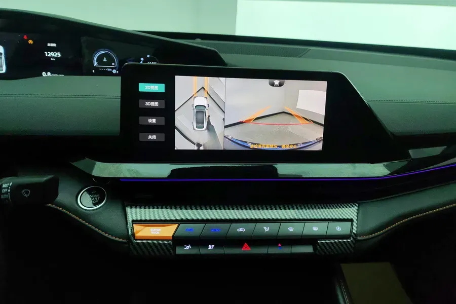 2024 ChangAn UNI-V 1.5T 188HP L4 7DCT,autocango,china used car exporter,china ev exporter,chinese used car exporter,chinese used ev exporter