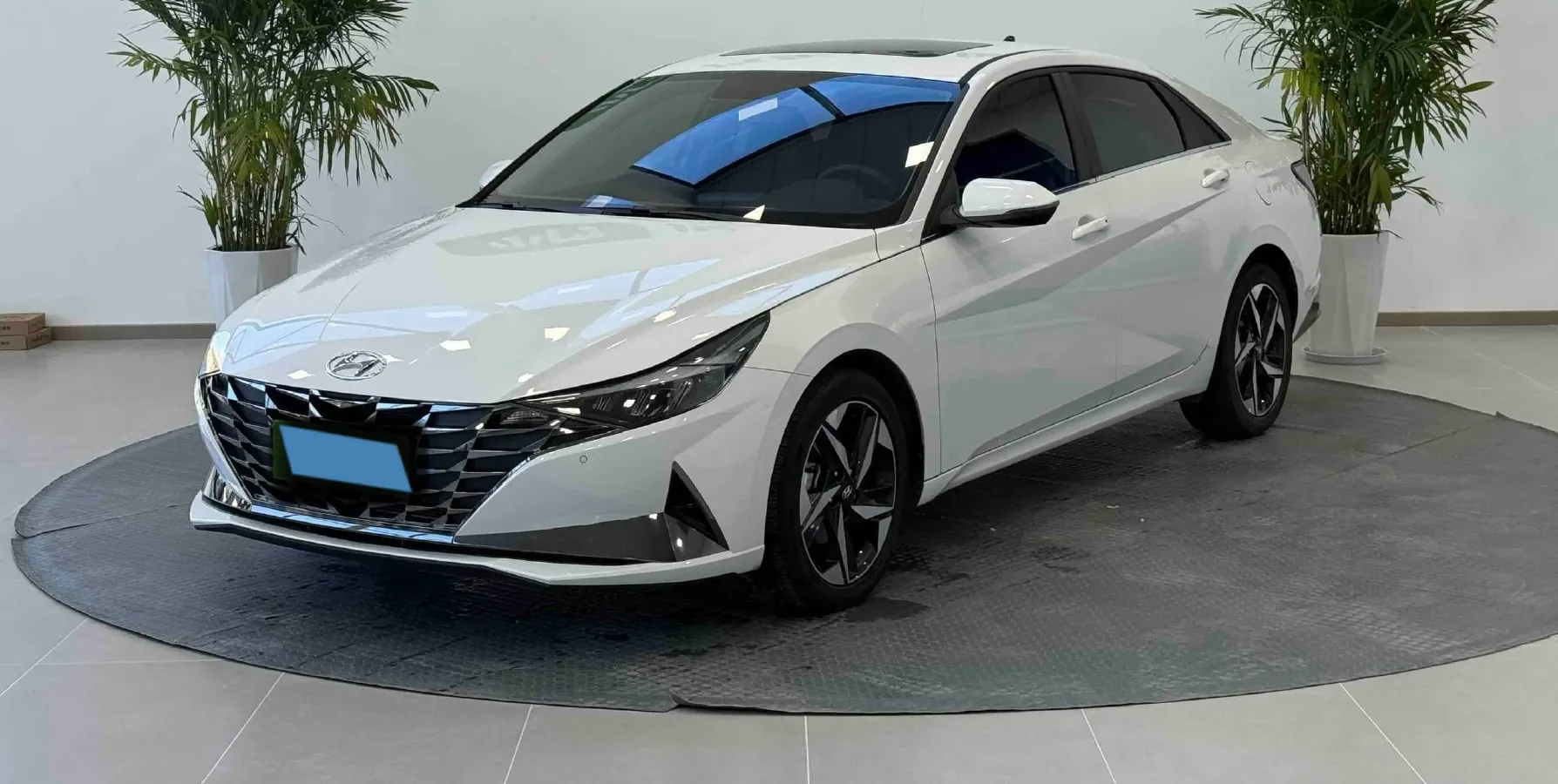 2022 Hyundai Elantra 1.5L 115HP L4 CVT,autocango,china used car exporter,china ev exporter,chinese used car exporter,chinese used ev exporter
