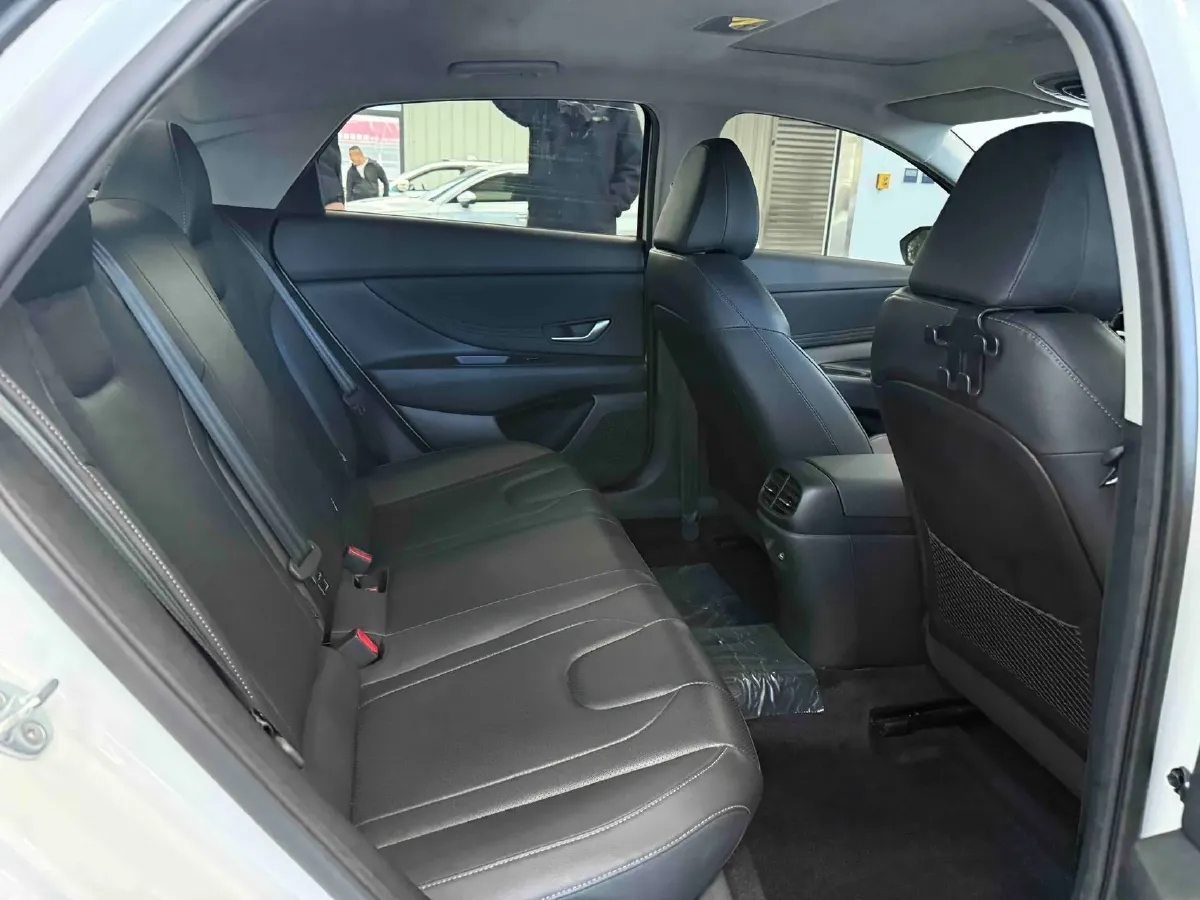 2022 Hyundai Elantra 1.5L 115HP L4 CVT,autocango,china used car exporter,china ev exporter,chinese used car exporter,chinese used ev exporter