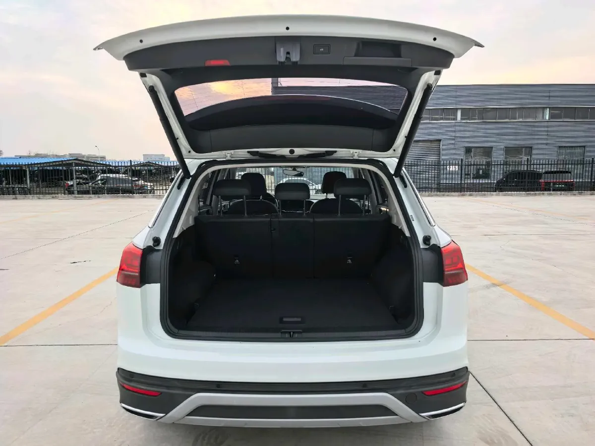 2022 Volkswagen Tayron 1.4T 150HP L4 7DCT,autocango,china used car exporter,china ev exporter,chinese used car exporter,chinese used ev exporter