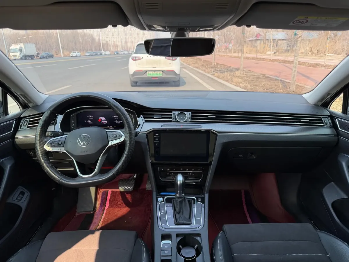 2020 Volkswagen Magotan 2.0T 186HP L4 7DCT,autocango,china used car exporter,china ev exporter,chinese used car exporter,chinese used ev exporter