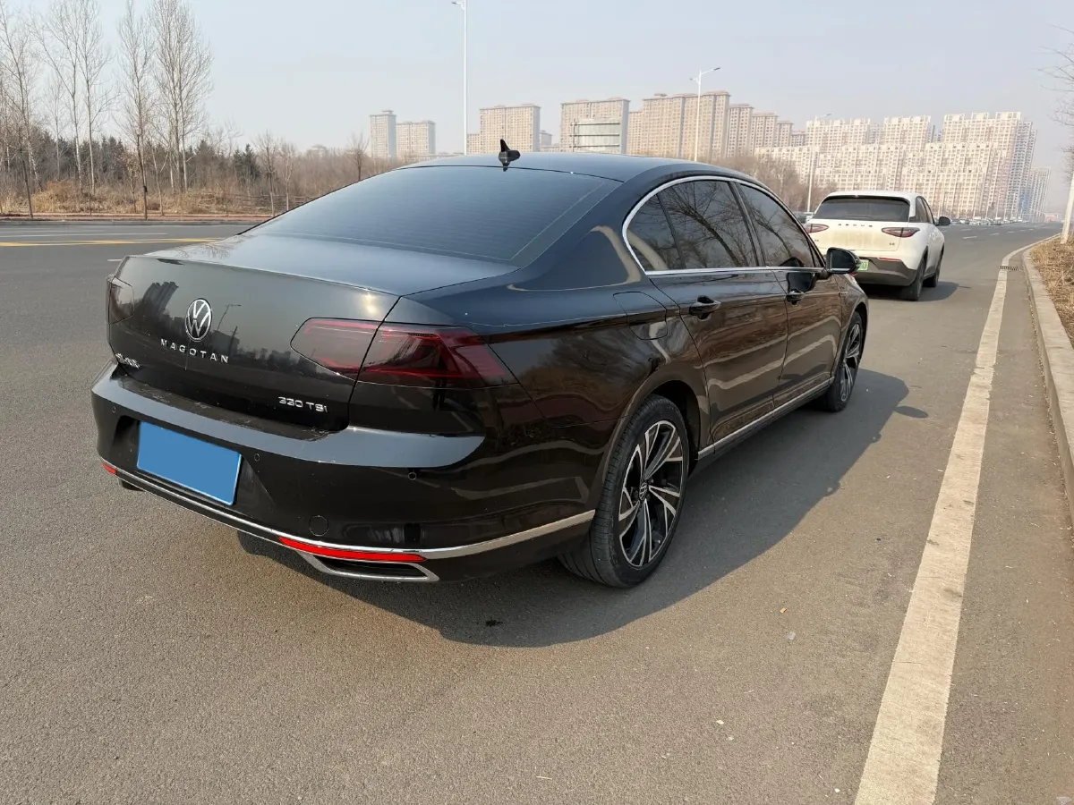 2020 Volkswagen Magotan 2.0T 186HP L4 7DCT,autocango,china used car exporter,china ev exporter,chinese used car exporter,chinese used ev exporter