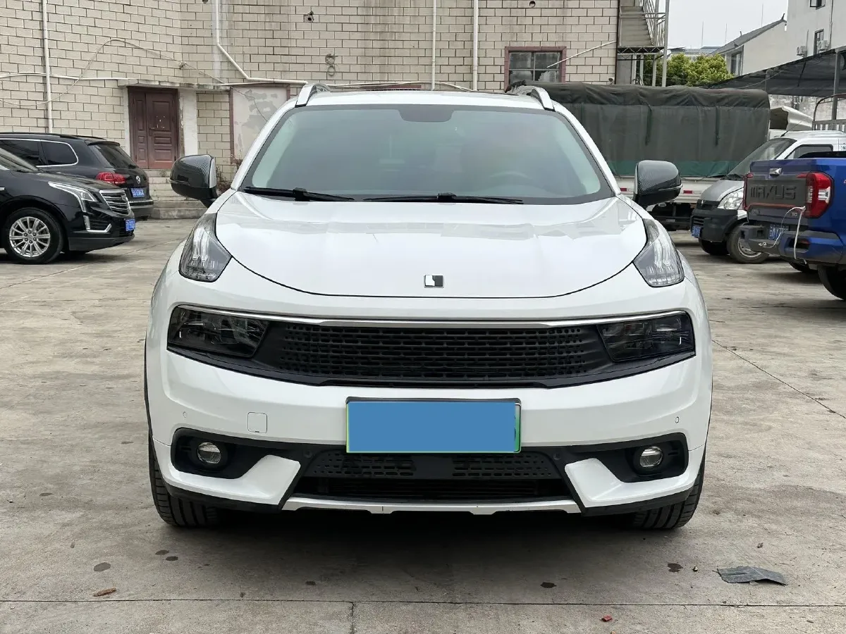 2018 Isuzu Mu-X 1.9T 163HP L4 6AT,autocango,china used car exporter,china ev exporter,chinese used car exporter,chinese used ev exporter