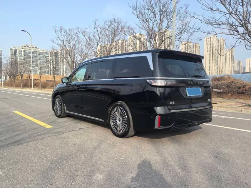 2024 Voyah Dream BEV 108.73KWH,autocango,china used car exporter,china ev exporter,chinese used car exporter,chinese used ev exporter