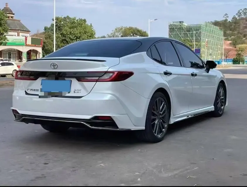 2024 Toyota Camry 2.0L 152HP L4 E-CVT Hybrid,autocango,china used car exporter,china ev exporter,chinese used car exporter,chinese used ev exporter