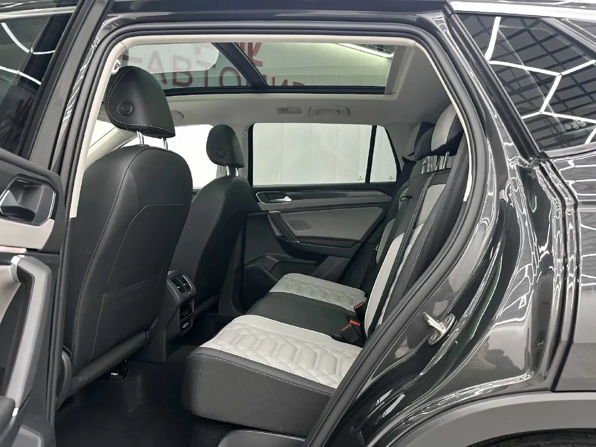 2023 Volkswagen Tayron 1.4T 150HP L4 7DCT,autocango,china used car exporter,china ev exporter,chinese used car exporter,chinese used ev exporter