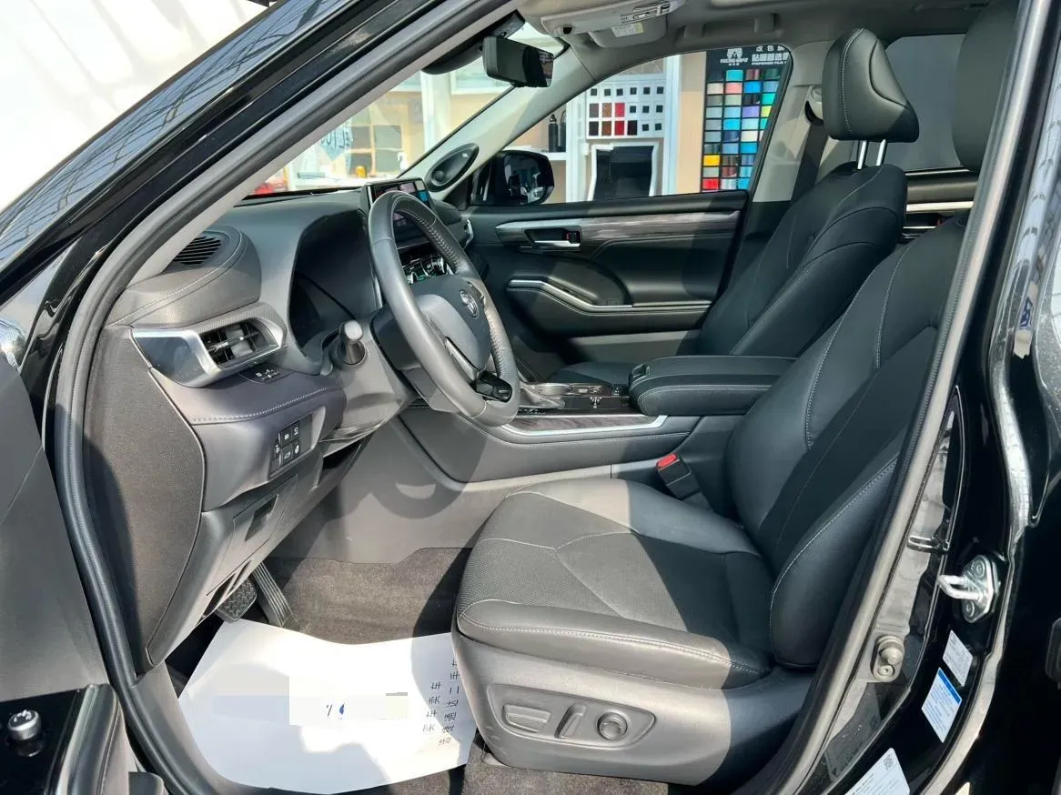 2022 Toyota Highlander 2.5L 192HP L4 E-CVT Hybrid,autocango,china used car exporter,china ev exporter,chinese used car exporter,chinese used ev exporter