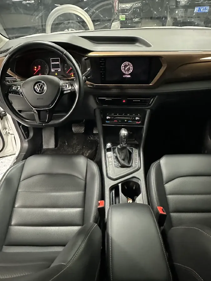 2021 Volkswagen Tharu 1.4T 150HP L4 7DCT,autocango,china used car exporter,china ev exporter,chinese used car exporter,chinese used ev exporter