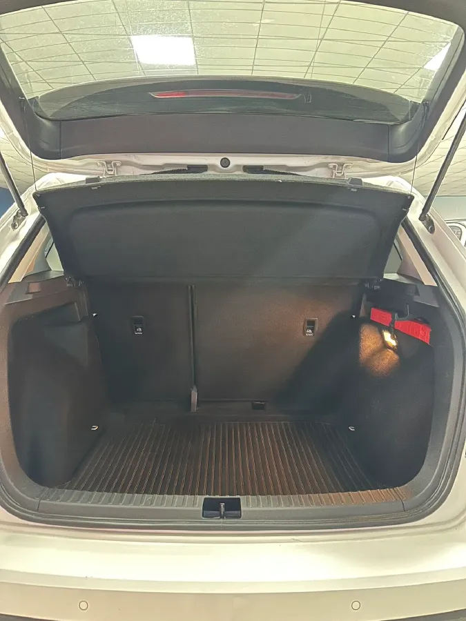 2021 Volkswagen Tharu 1.4T 150HP L4 7DCT,autocango,china used car exporter,china ev exporter,chinese used car exporter,chinese used ev exporter