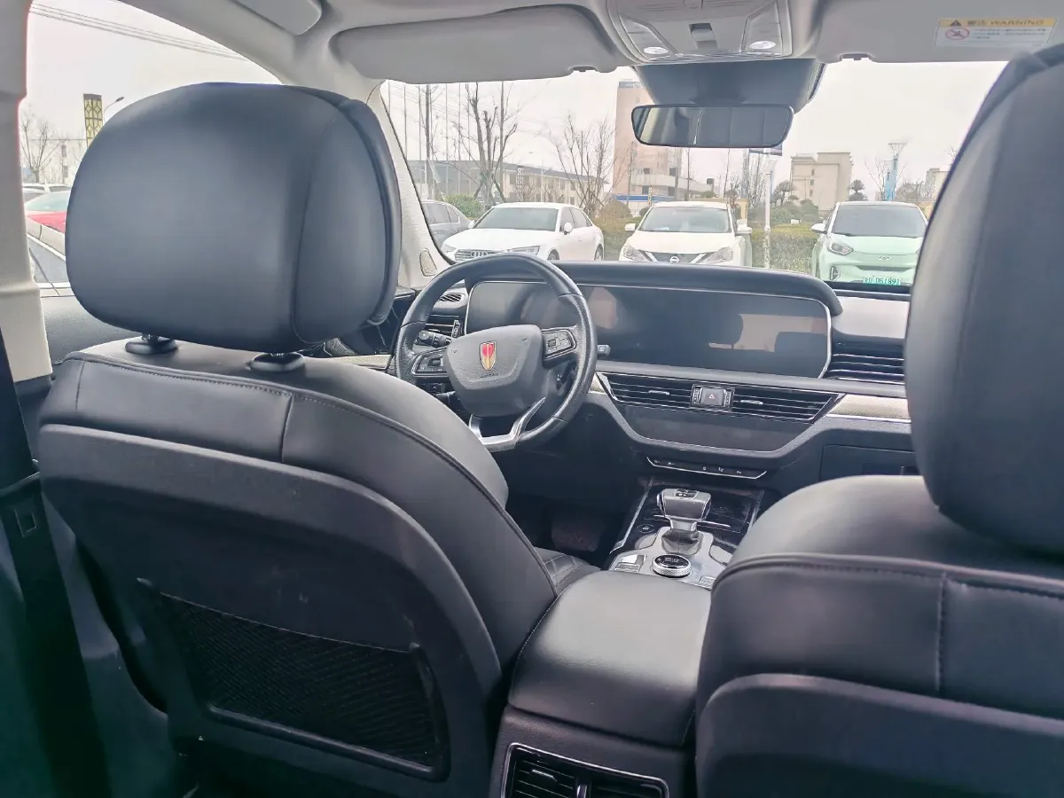 2019 HongQi HS5 2.0T 224HP L4 6AT,autocango,china used car exporter,china ev exporter,chinese used car exporter,chinese used ev exporter