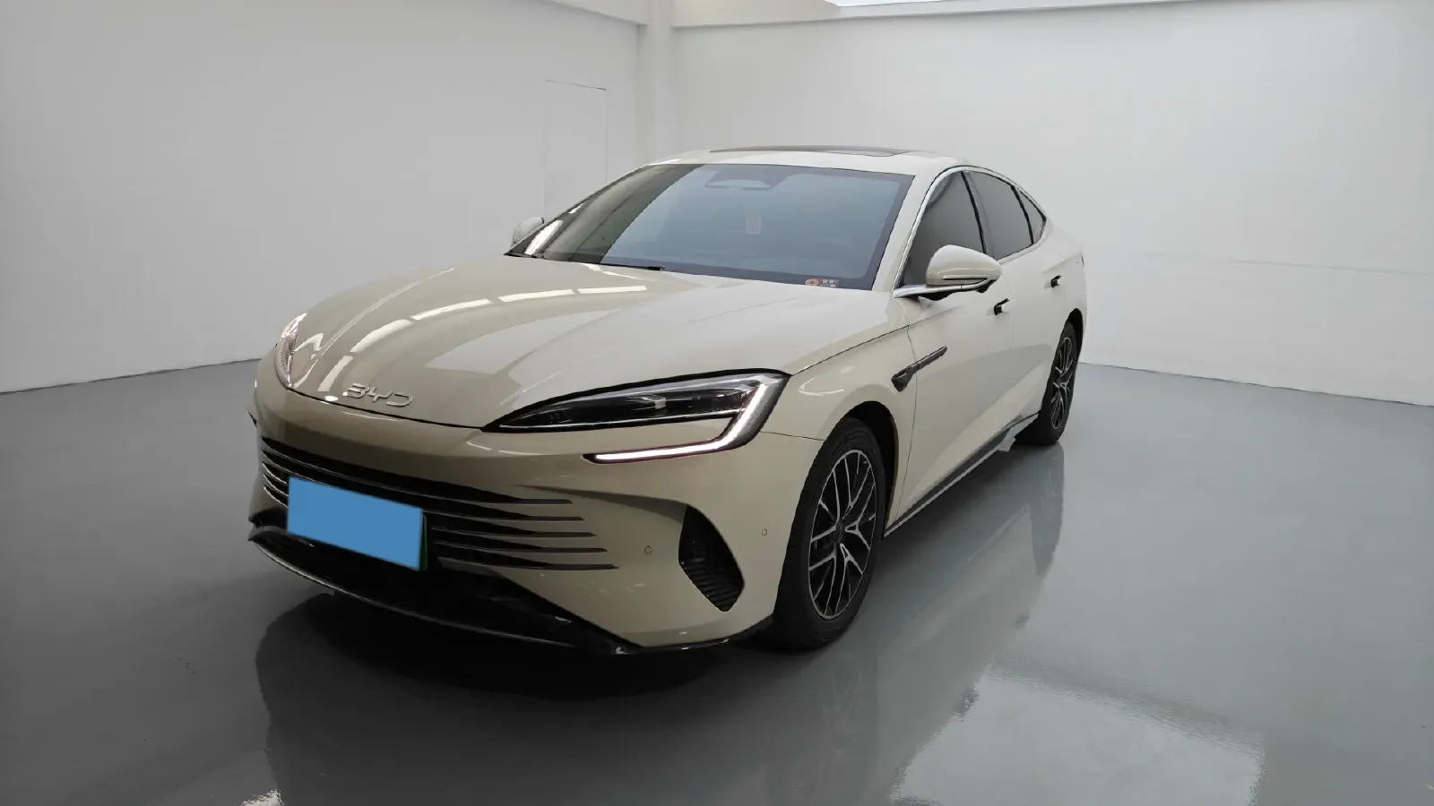 2025 BYD Seal07 DM-i 1.5L 101HP L4 E-CVT PHEV 17.6KWH,autocango,china used car exporter,china ev exporter,chinese used car exporter,chinese used ev exporter