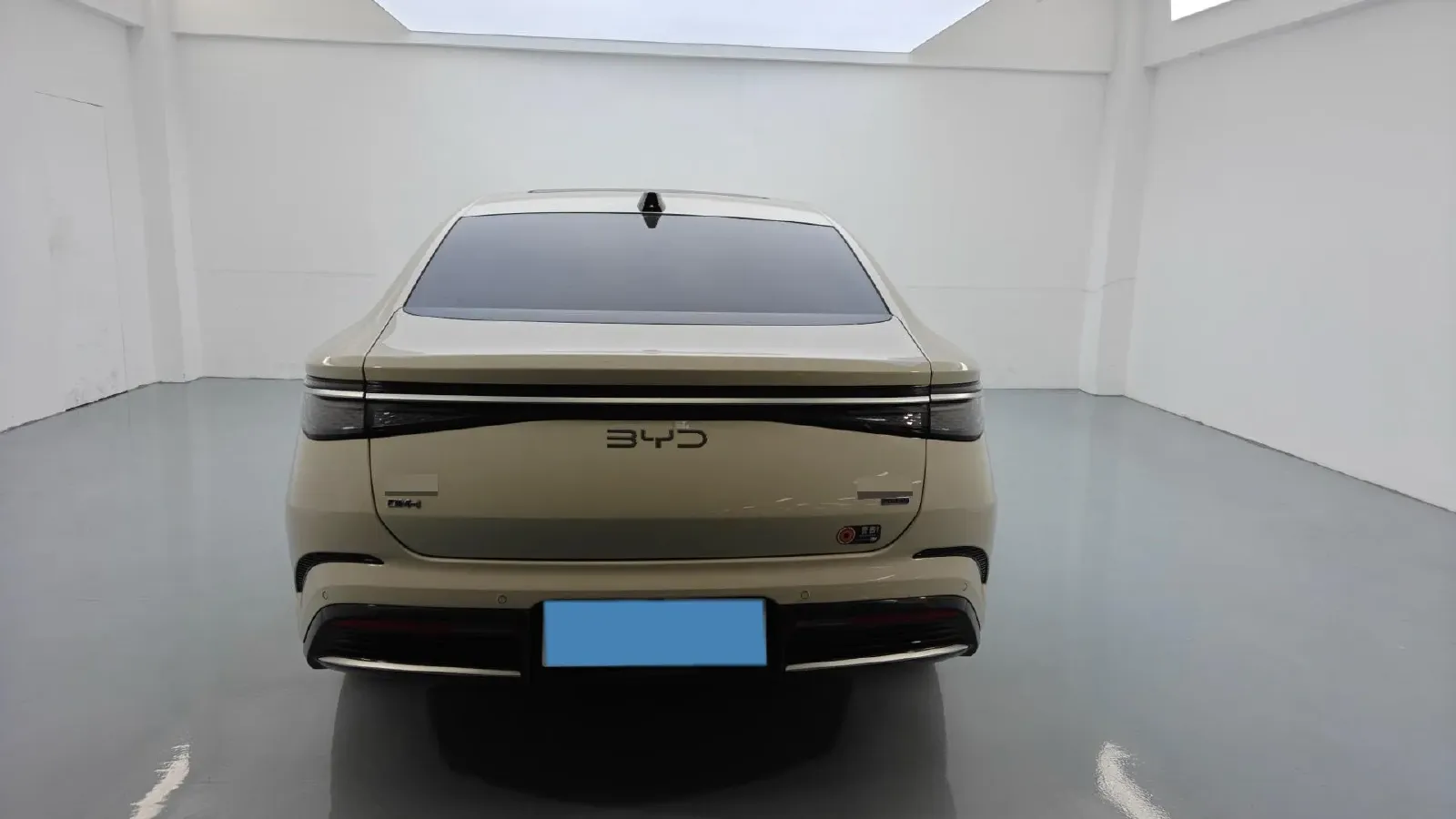 2025 BYD Seal07 DM-i 1.5L 101HP L4 E-CVT PHEV 17.6KWH,autocango,china used car exporter,china ev exporter,chinese used car exporter,chinese used ev exporter