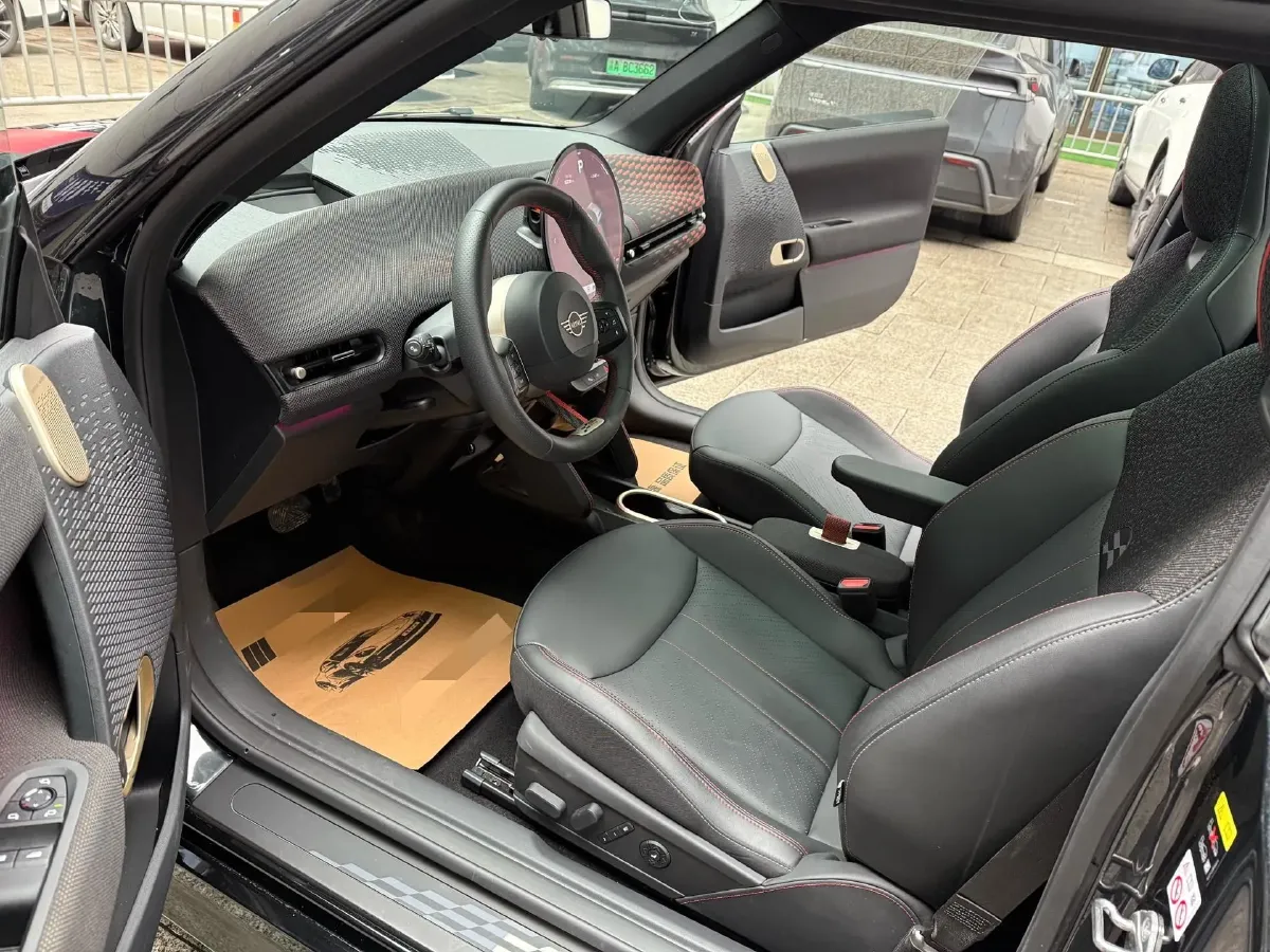 2025 MINI JCW BEV,autocango,china used car exporter,china ev exporter,chinese used car exporter,chinese used ev exporter