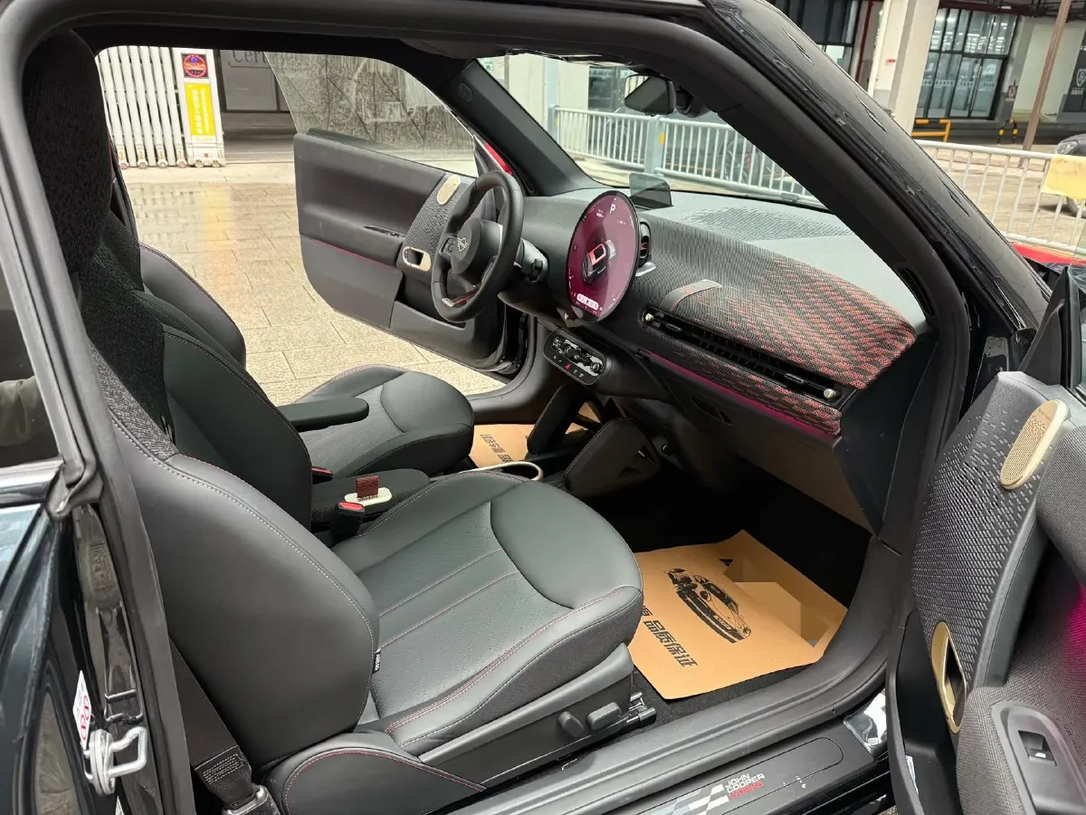 2025 MINI JCW BEV,autocango,china used car exporter,china ev exporter,chinese used car exporter,chinese used ev exporter