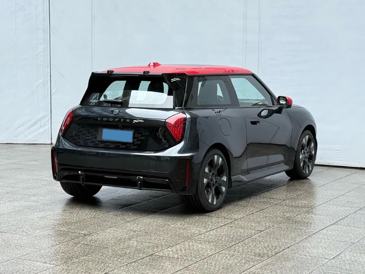 2025 MINI JCW BEV,autocango,china used car exporter,china ev exporter,chinese used car exporter,chinese used ev exporter