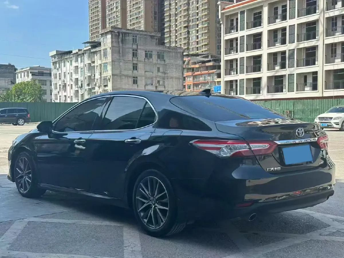 2021 Toyota Camry 2.5L 209HP L4 8AT,autocango,china used car exporter,china ev exporter,chinese used car exporter,chinese used ev exporter