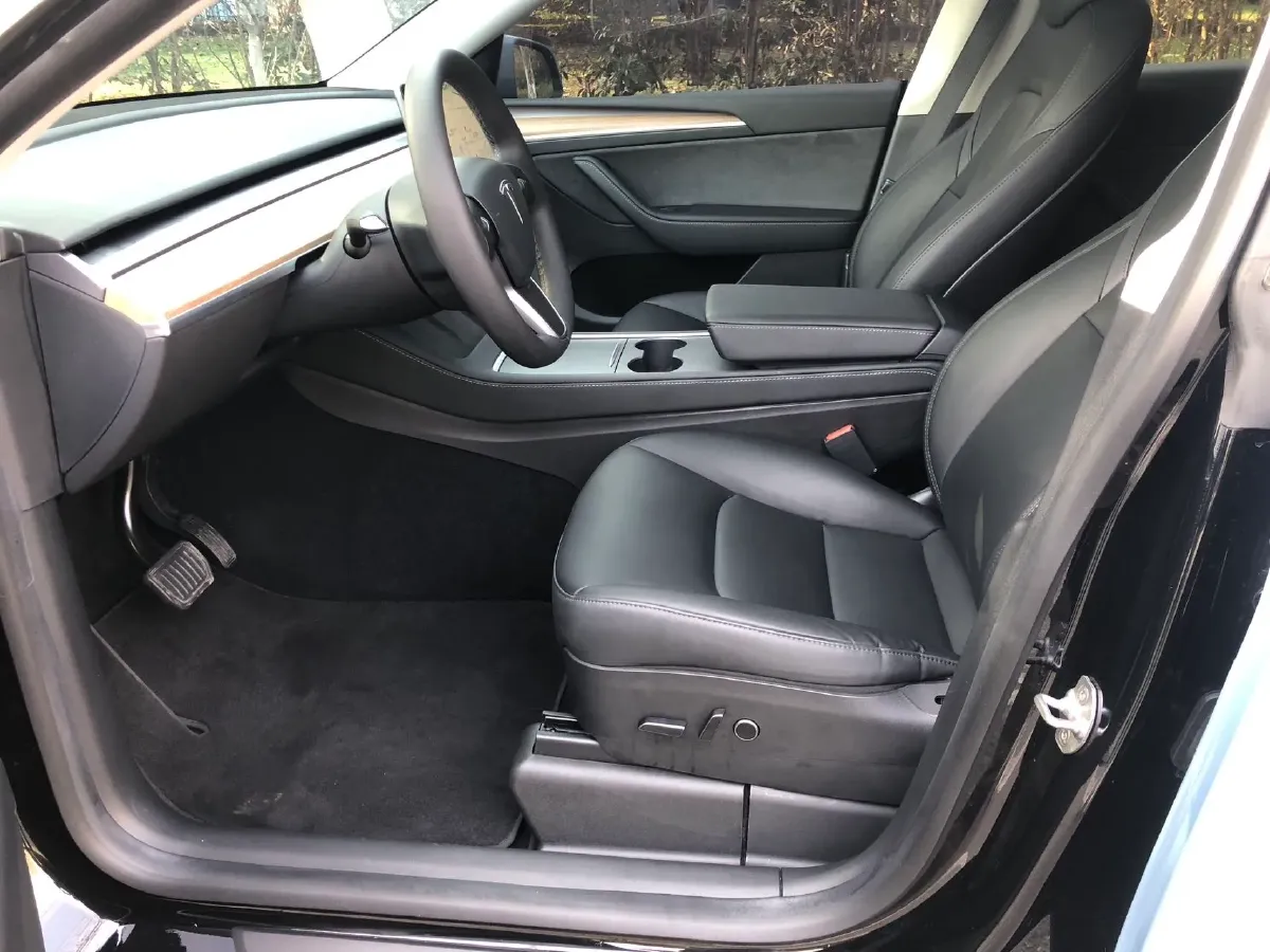 2021 Tesla Model Y BEV 76.8KWH,autocango,china used car exporter,china ev exporter,chinese used car exporter,chinese used ev exporter