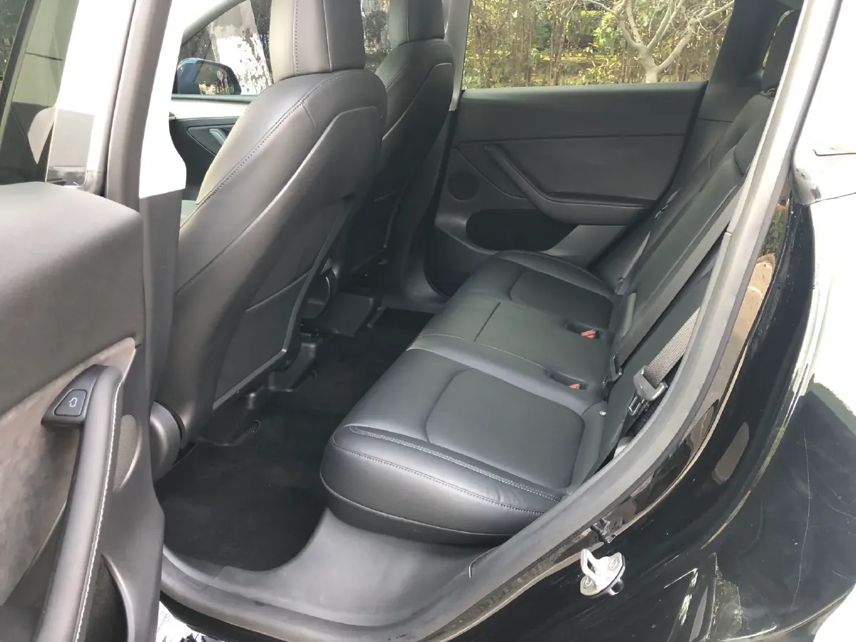 2021 Tesla Model Y BEV 76.8KWH,autocango,china used car exporter,china ev exporter,chinese used car exporter,chinese used ev exporter