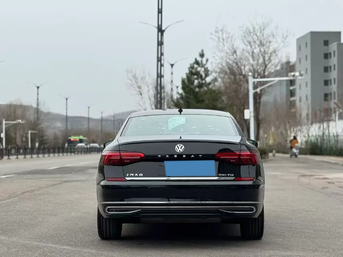 2019 Volkswagen Passat 2.0T 186HP L4 7DCT,autocango,china used car exporter,china ev exporter,chinese used car exporter,chinese used ev exporter