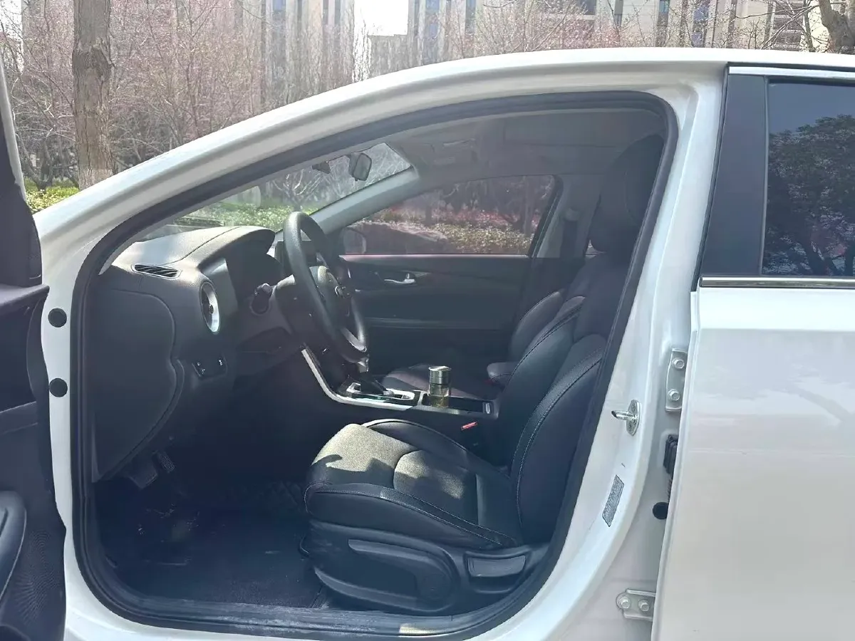 2020 Kia K3 1.5L 115HP L4 CVT,autocango,china used car exporter,china ev exporter,chinese used car exporter,chinese used ev exporter