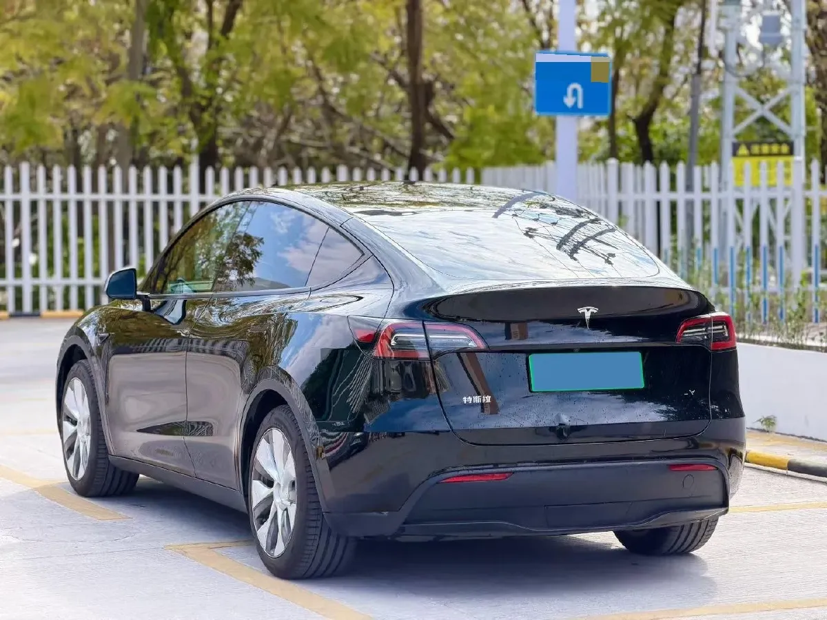 2021 Tesla Model Y BEV 60KWH,autocango,china used car exporter,china ev exporter,chinese used car exporter,chinese used ev exporter