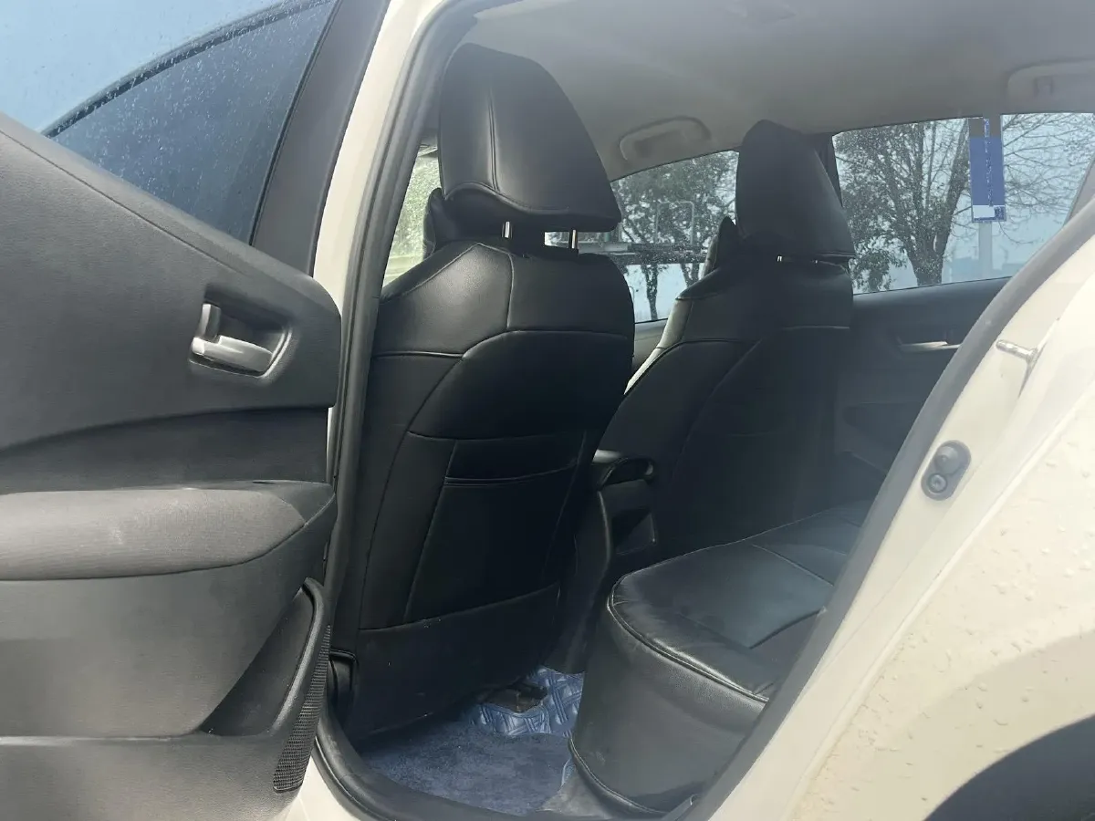 2021 Toyota Corolla 1.2T 116HP L4 CVT,autocango,china used car exporter,china ev exporter,chinese used car exporter,chinese used ev exporter