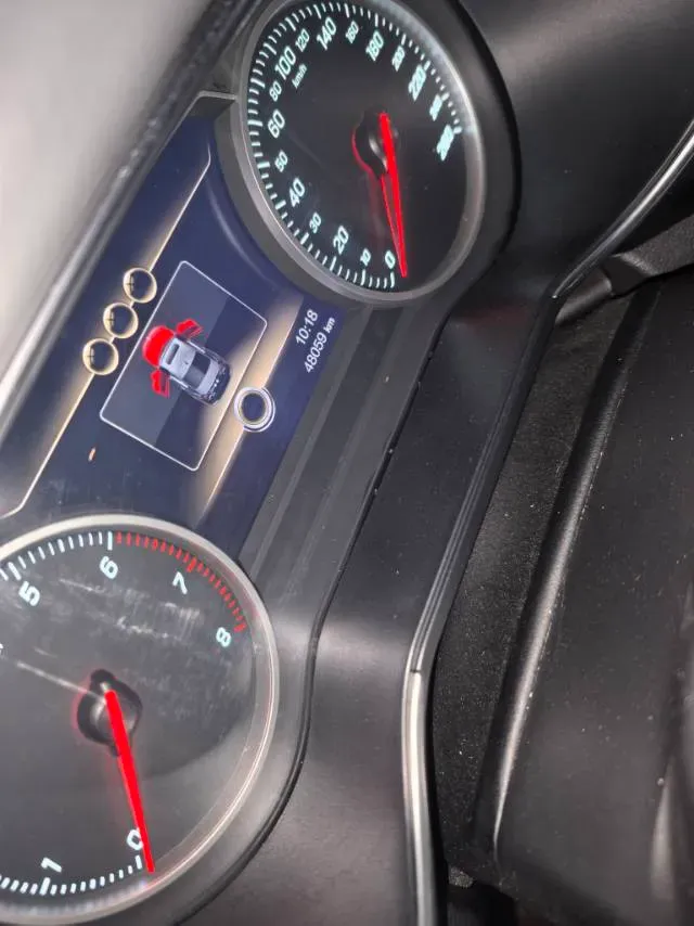 2022 HongQi H5 1.5T 169HP L4 7DCT,autocango,china used car exporter,china ev exporter,chinese used car exporter,chinese used ev exporter