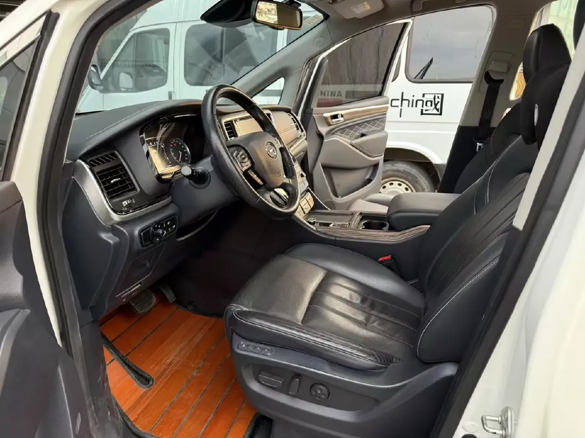 2020 GAC Trumpchi M8 2.0T 252HP L4 8AT,autocango,china used car exporter,china ev exporter,chinese used car exporter,chinese used ev exporter