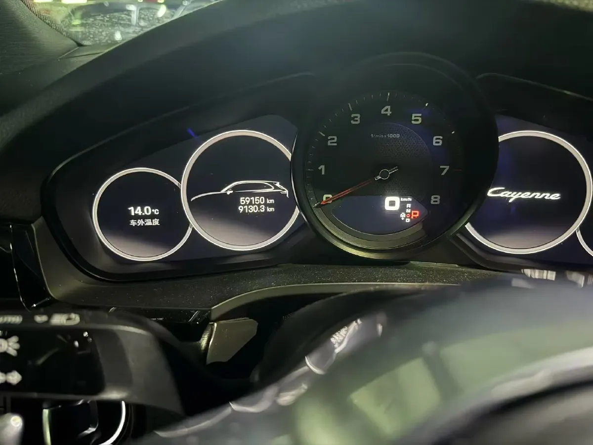 2022 Porsche Cayenne 3.0T 340HP V6 8AT,autocango,china used car exporter,china ev exporter,chinese used car exporter,chinese used ev exporter