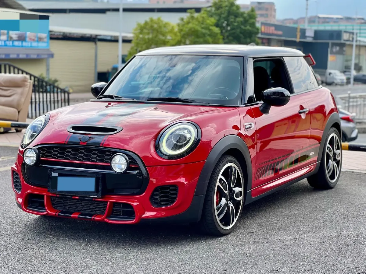 2021 MINI MINI 2.0T 192HP L4 7DCT,autocango,china used car exporter,china ev exporter,chinese used car exporter,chinese used ev exporter