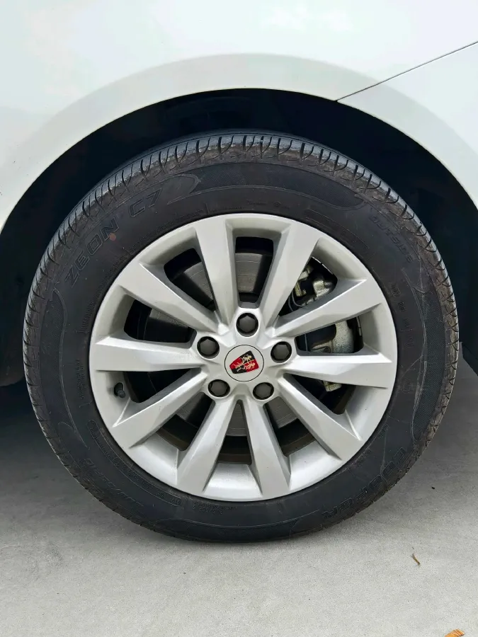 2017 Roewe i6 1.0T 125HP L3 2AT PHEV,autocango,china used car exporter,china ev exporter,chinese used car exporter,chinese used ev exporter