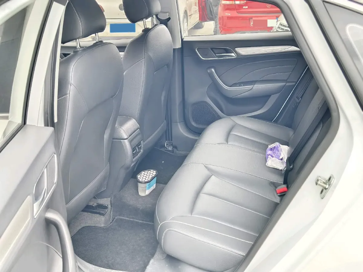 2017 Roewe i6 1.0T 125HP L3 2AT PHEV,autocango,china used car exporter,china ev exporter,chinese used car exporter,chinese used ev exporter