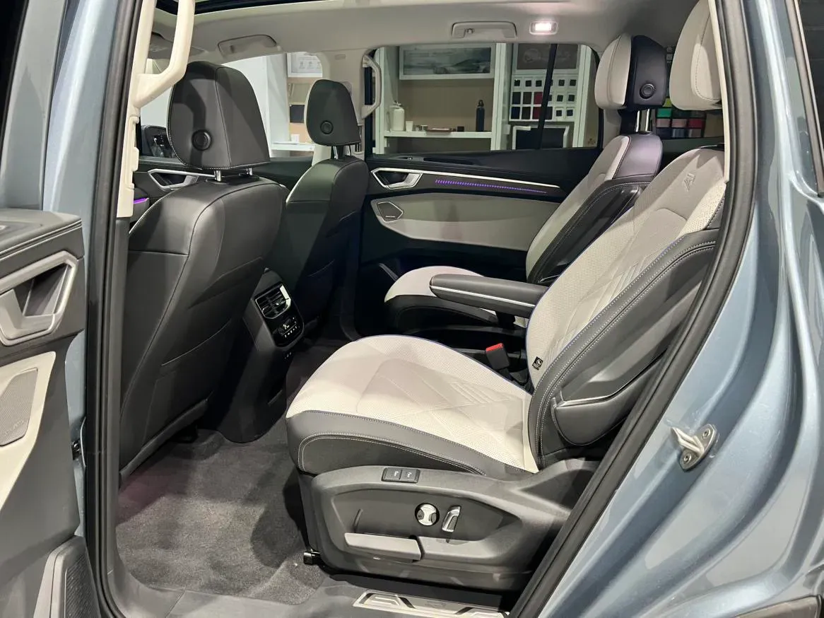 2026 Volkswagen Talagon 2.0T 272HP L4 7DCT,autocango,china used car exporter,china ev exporter,chinese used car exporter,chinese used ev exporter