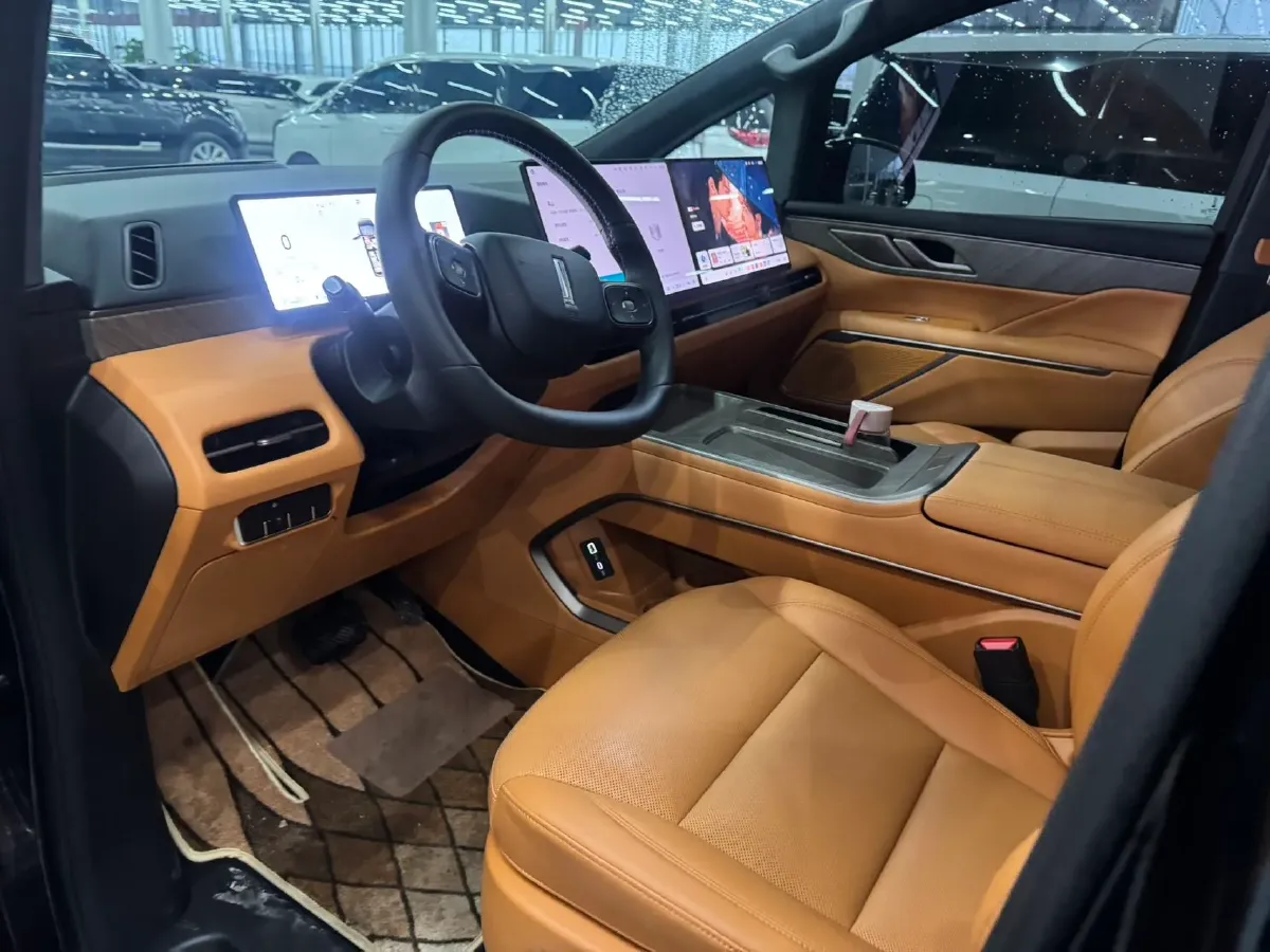 2025 WEY HighMountain 1.5T 170HP L4 4DHT PHEV,autocango,china used car exporter,china ev exporter,chinese used car exporter,chinese used ev exporter