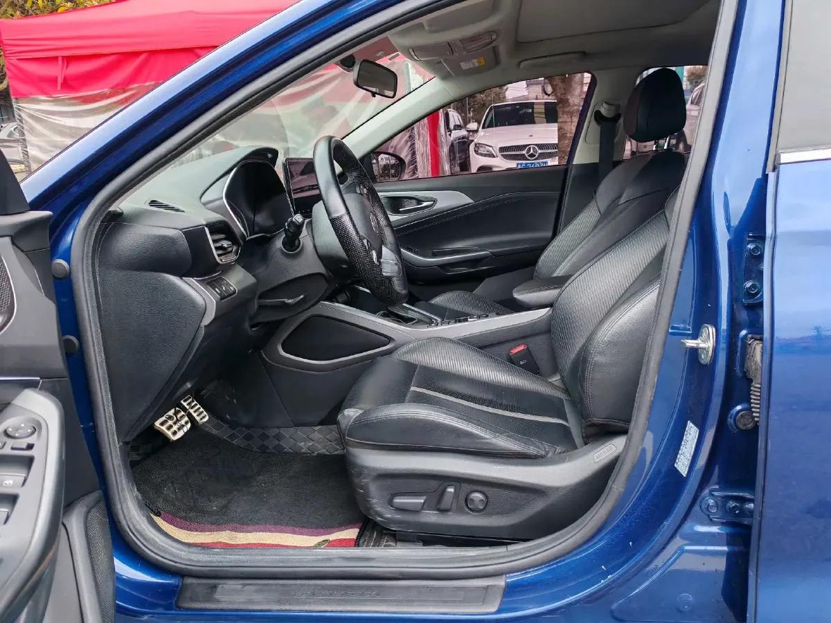 2019 Hyundai La Festa 1.6T 190HP L4 7DCT,autocango,china used car exporter,china ev exporter,chinese used car exporter,chinese used ev exporter